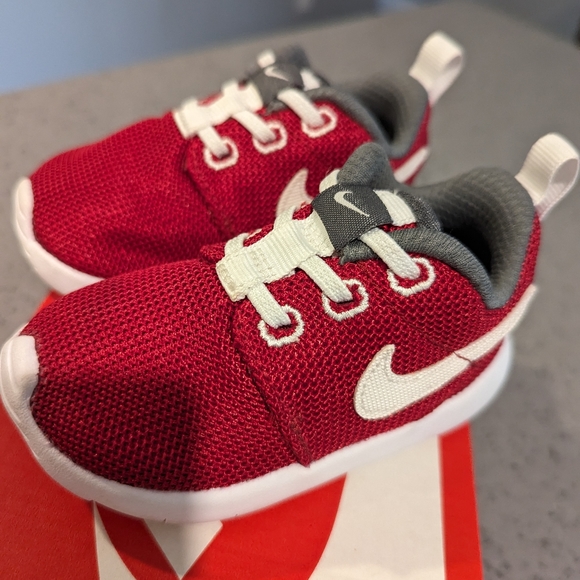 Nike Roshe Toddler Shoes - Size 5 - Picture 2 of 7